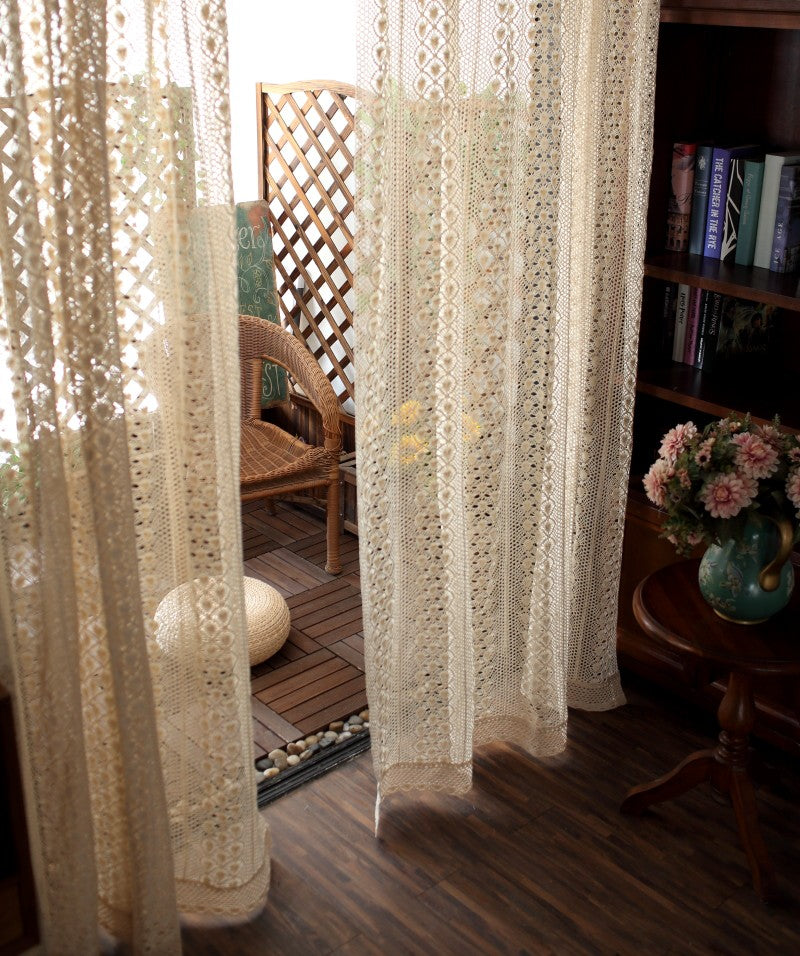 BOHEMIAN CURTAIN