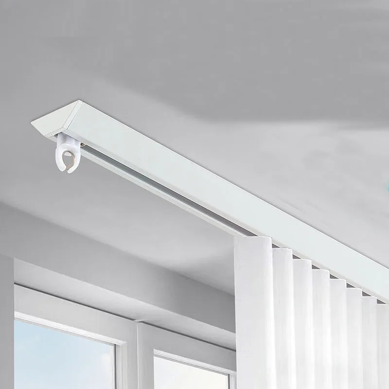 RAIL PLAFOND EN FORME DE V